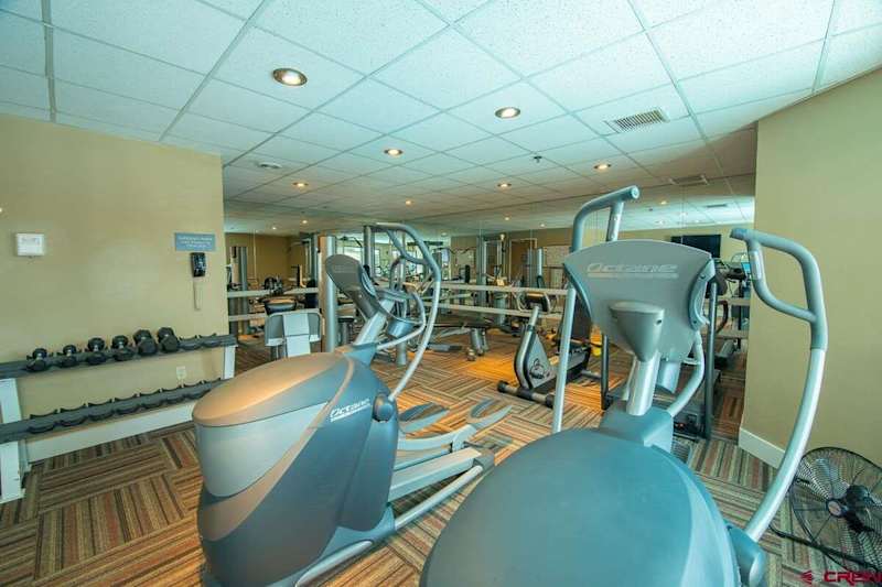 Grand Lodge CB #518 — Remodeled Ski-In/Out, Hot Tub, Pets