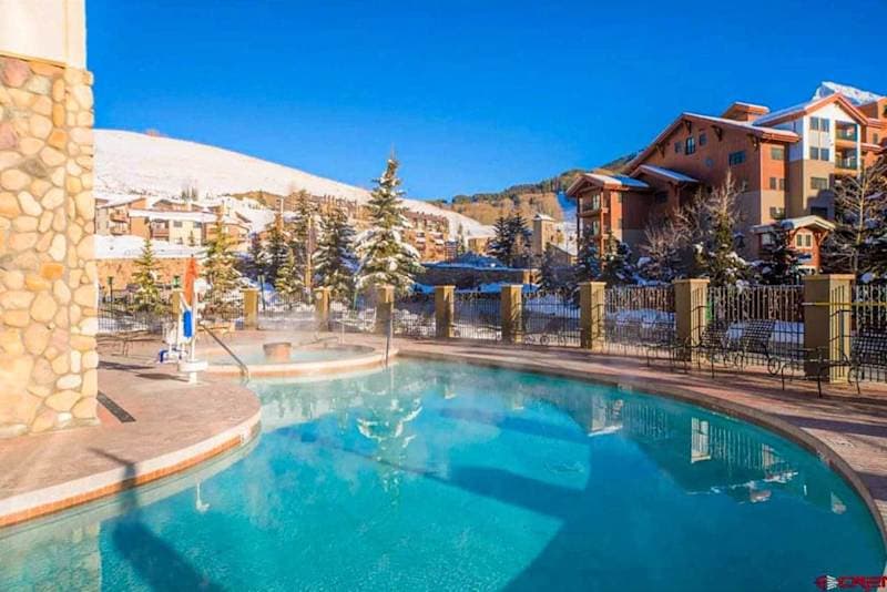 Grand Lodge Studio 176— Walk to Ski Lifts, Pool, Hot Tub