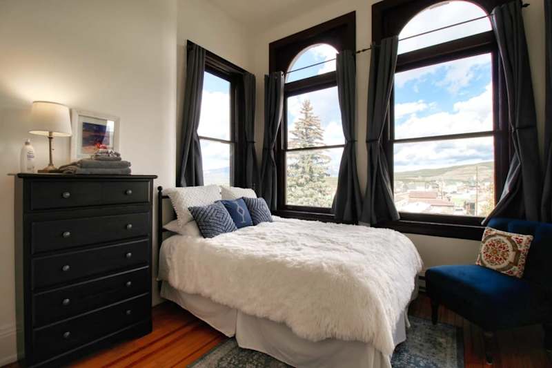 Old St. Vincent's Loft 302 — Historic 3BR with Mountain Views